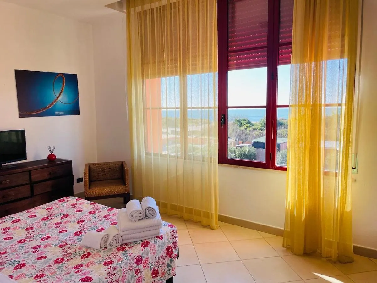 Regina Beach Holiday Apartments Tirrenia