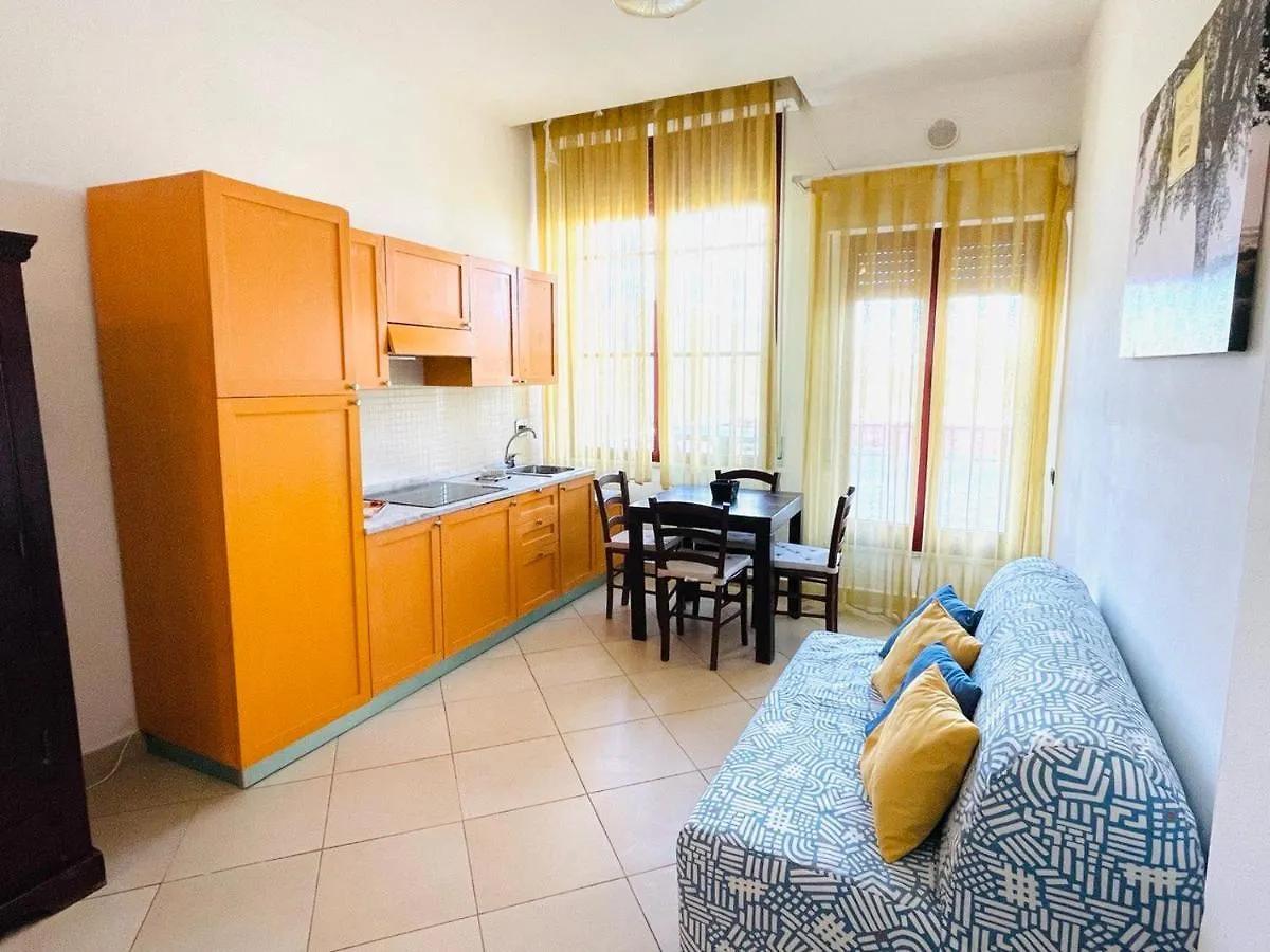 Regina Beach Holiday Apartments Tirrenia 0*,  Italy