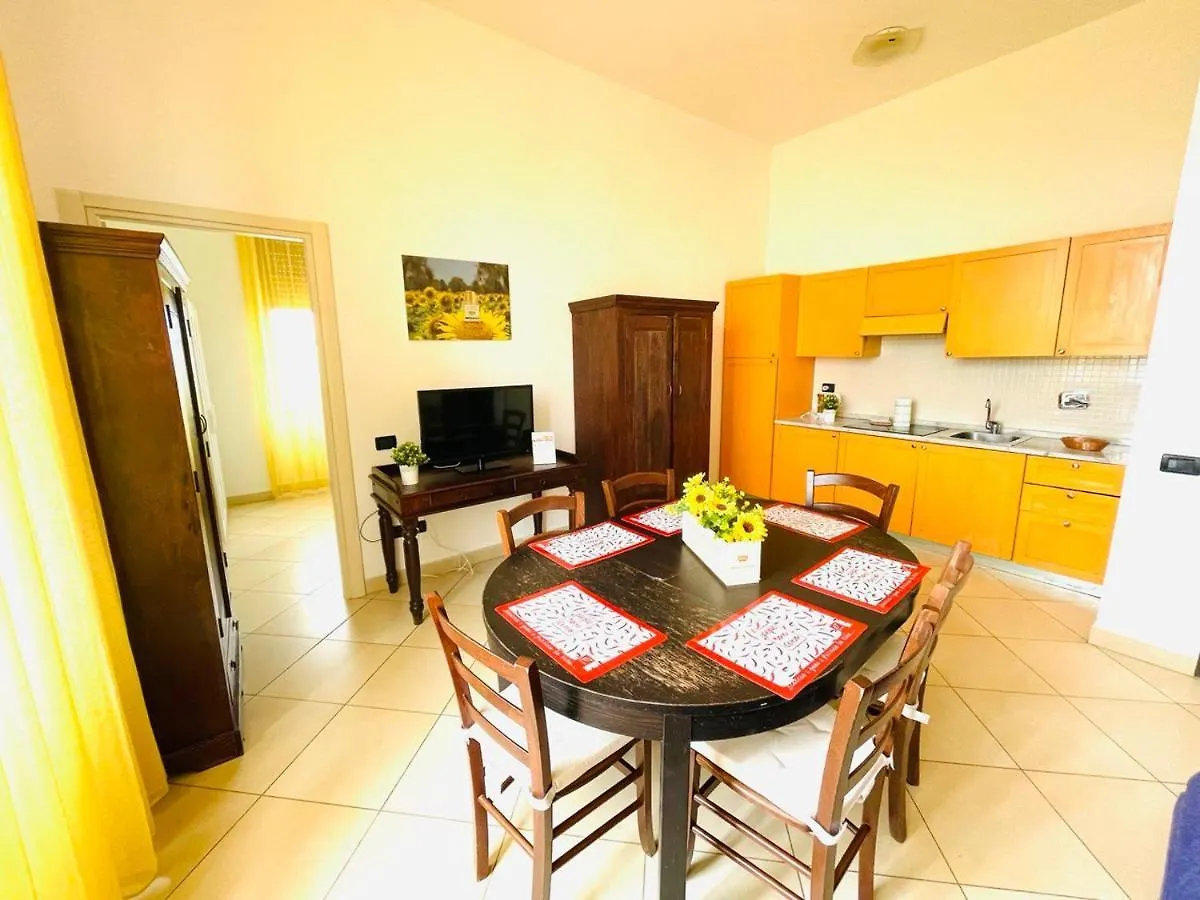 Aparthotel Regina Beach Holiday Apartments Tirrenia