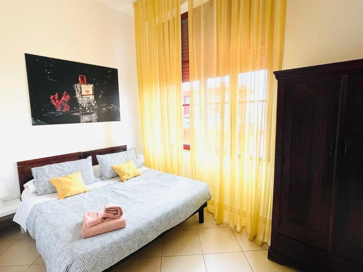 Aparthotel Regina Beach Holiday Apartments Tirrenia