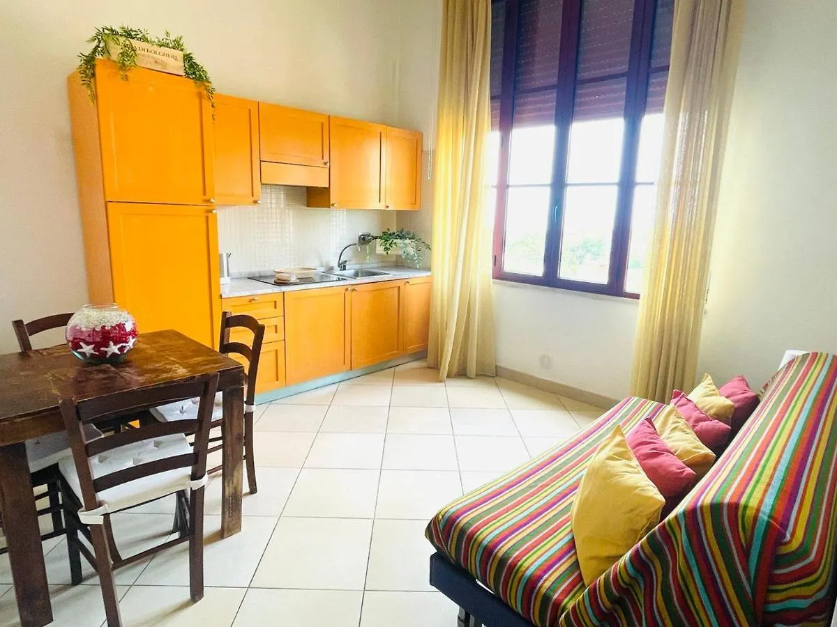Aparthotel Regina Beach Holiday Apartments Tirrenia Italy