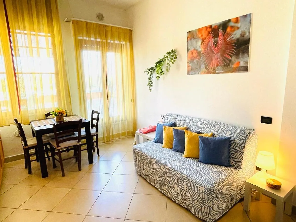 Regina Beach Holiday Apartments Tirrenia