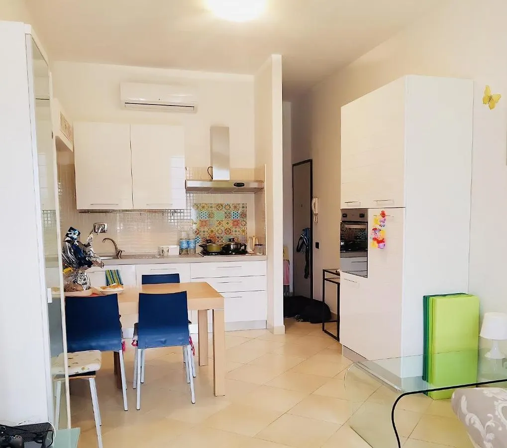 Aparthotel Regina Beach Holiday Apartments Tirrenia
